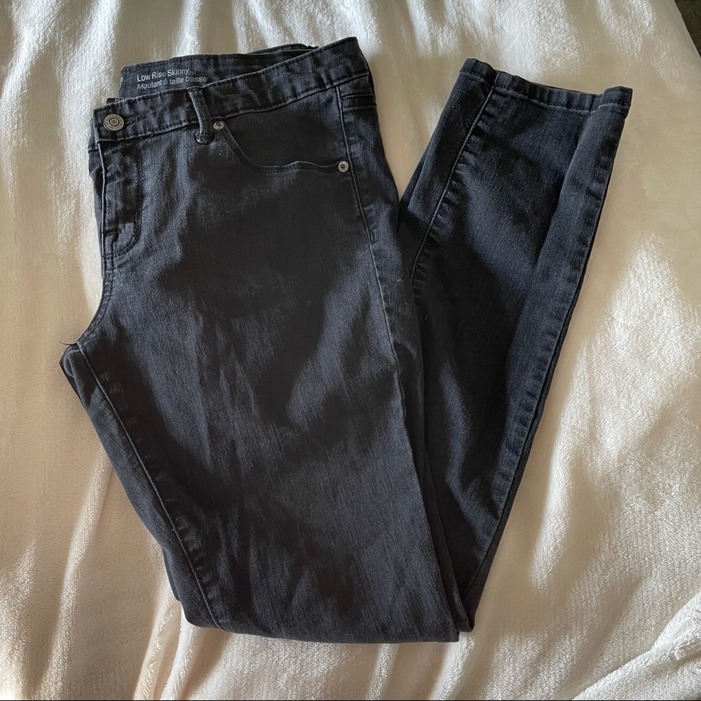 Mossimo Size 12 Black Low Rise Skinny Jeans